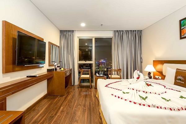 Superior Double Room City View #2