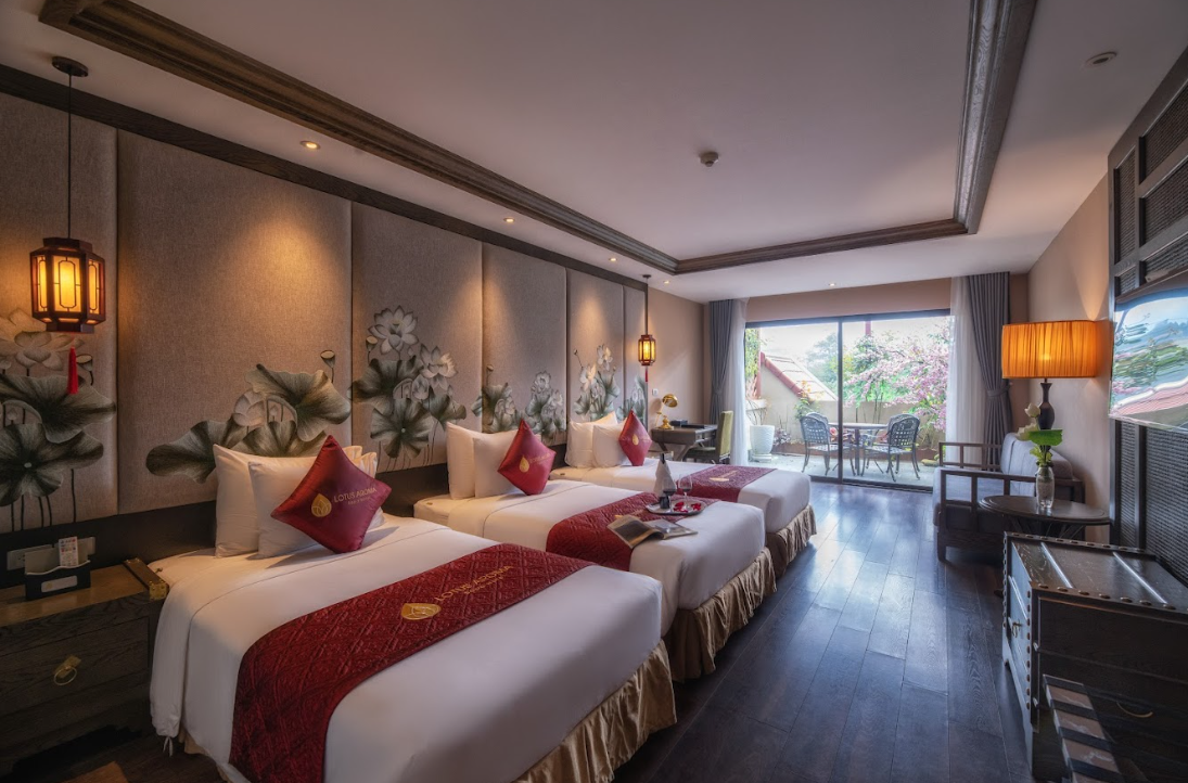 Triple Room with Balcony #1