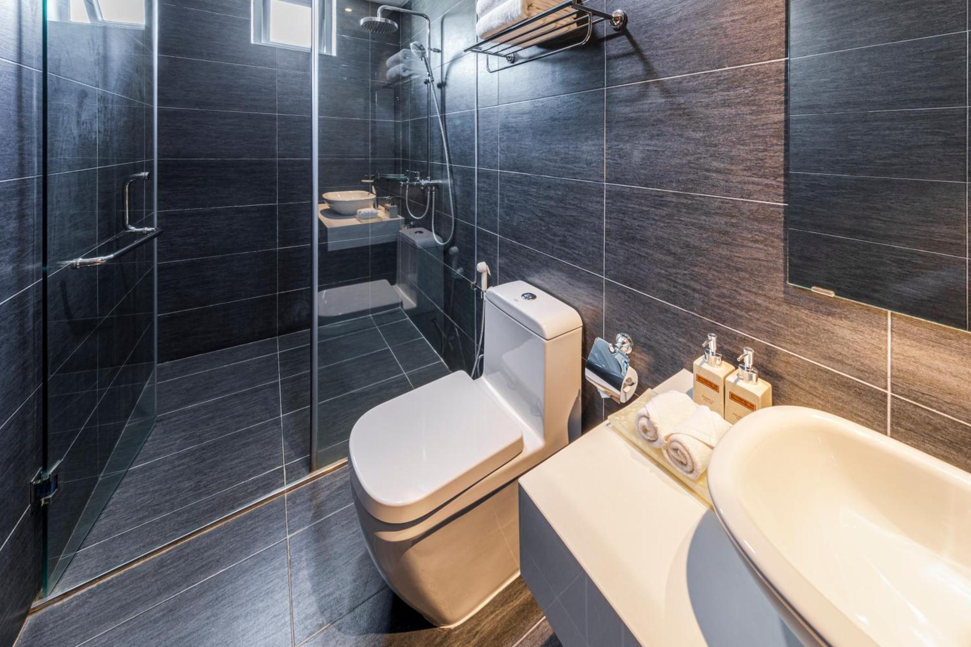 Premier Apartment #5