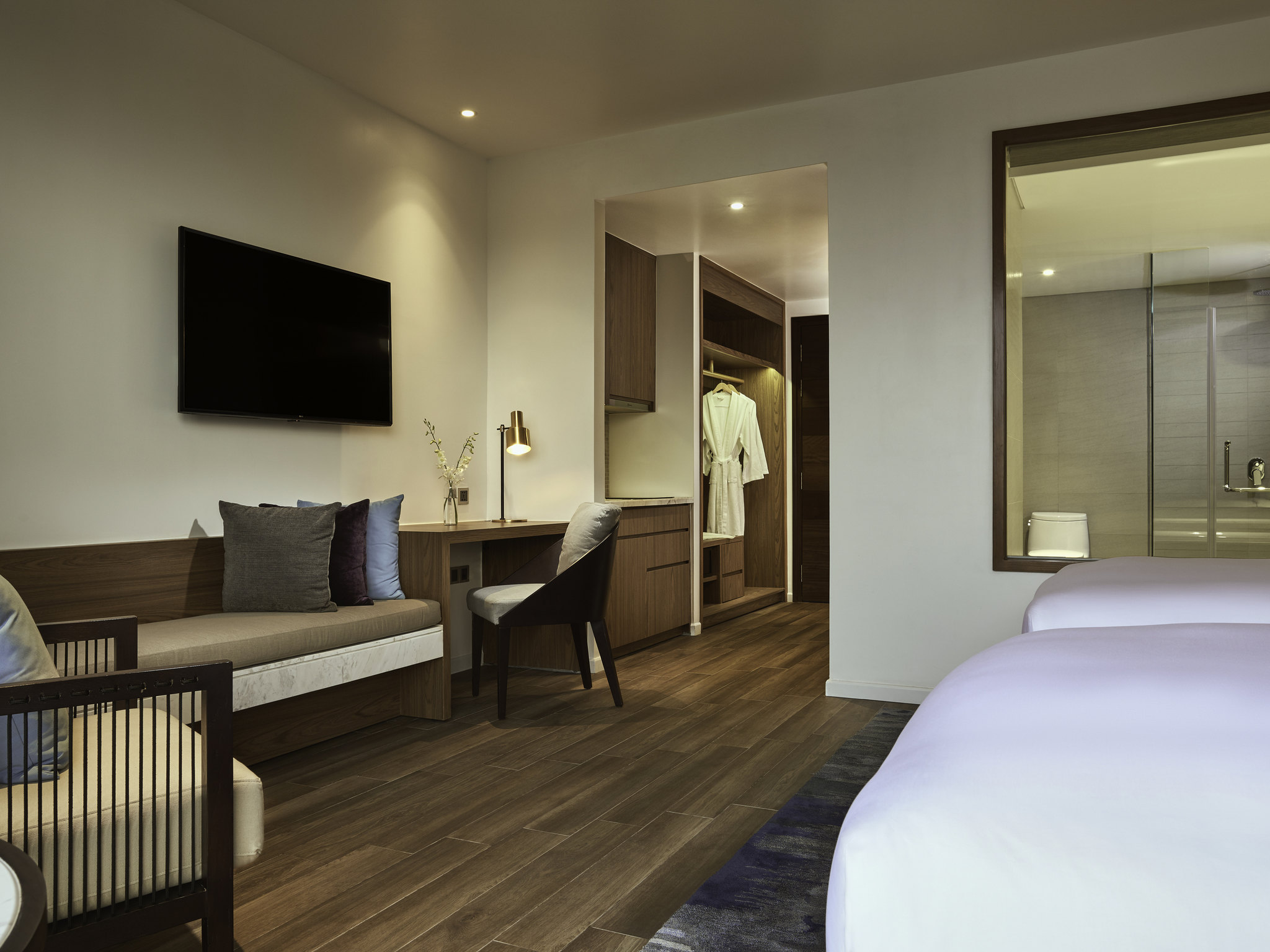 Studio Sea View Twin Room with Balcony #2