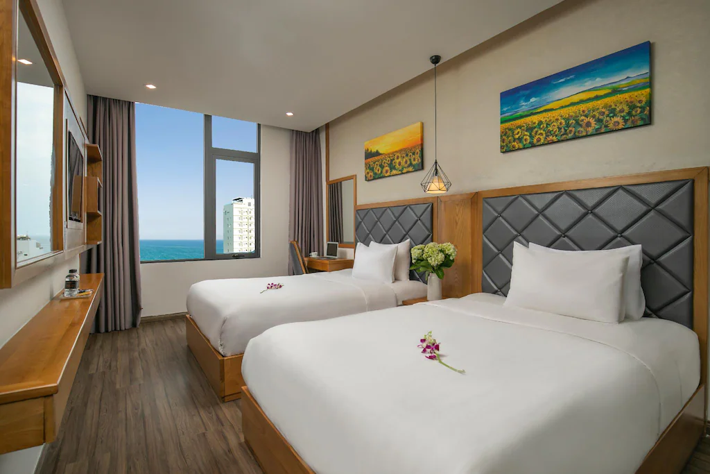 Premier 2-Bedroom Connecting #3