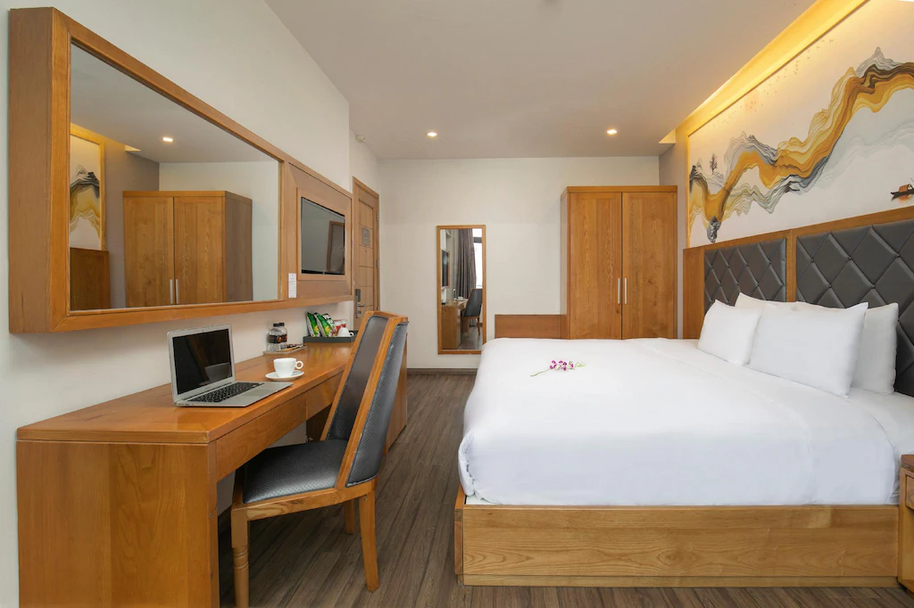 Premier 2-Bedroom Connecting #2