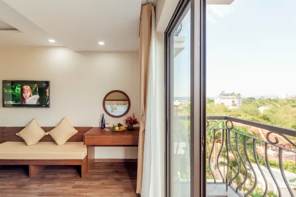 Aura Delight with City & Sea View Double #3