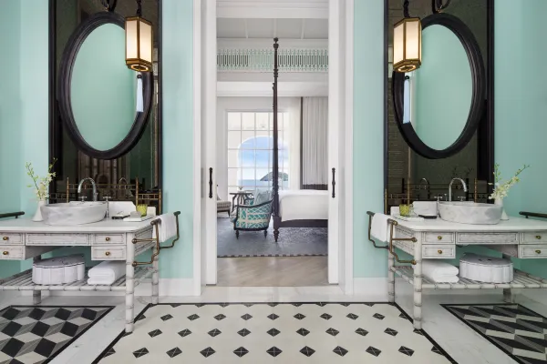 Turquoise Suite #4