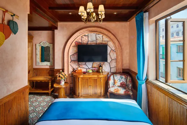 Caeli Amoris, City View, 1 Queen Bed with Window #4