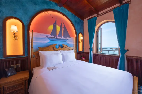 Mare Amoris, Ocean View, 1 King Bed with 2 Windows #4