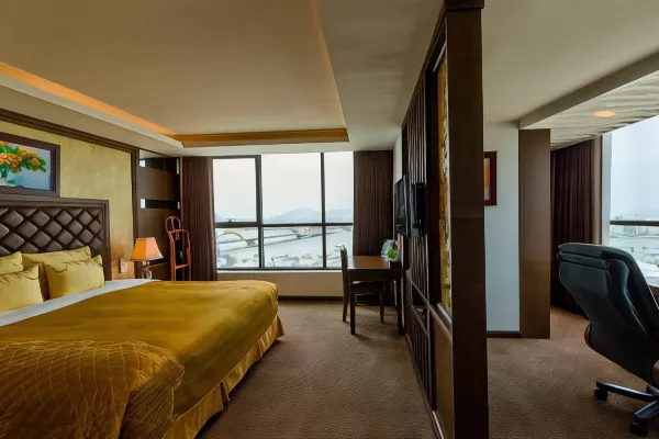 Presidential Suite #2