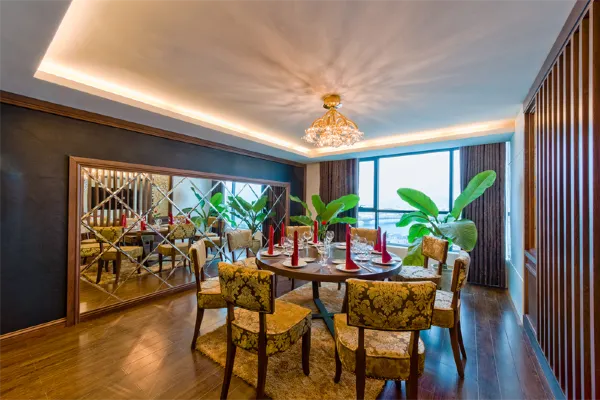 Presidential Suite #7