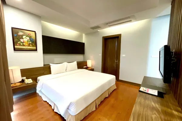 Executive Suite #1