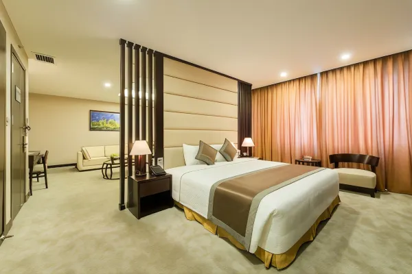 Executive Suite #2