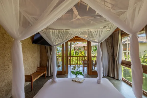 Premium Ocean Breeze with Balcony #3