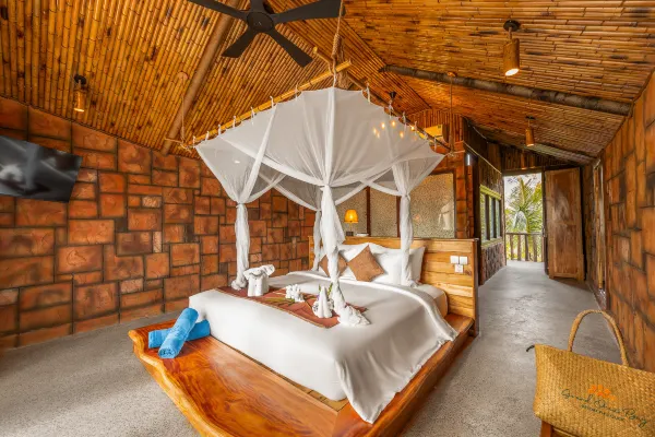 Signature Bungalow With Garden View #3