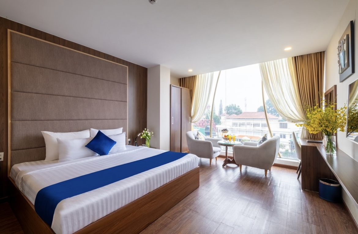 Executive Suite #3